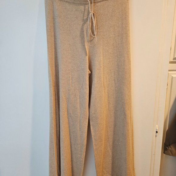 Brand: SORI  Size:M/L Pants & Tops - Picture 3 of 5